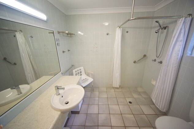 Disabled queen studio bathroom